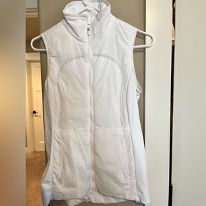 Women’s lululemon white running vest